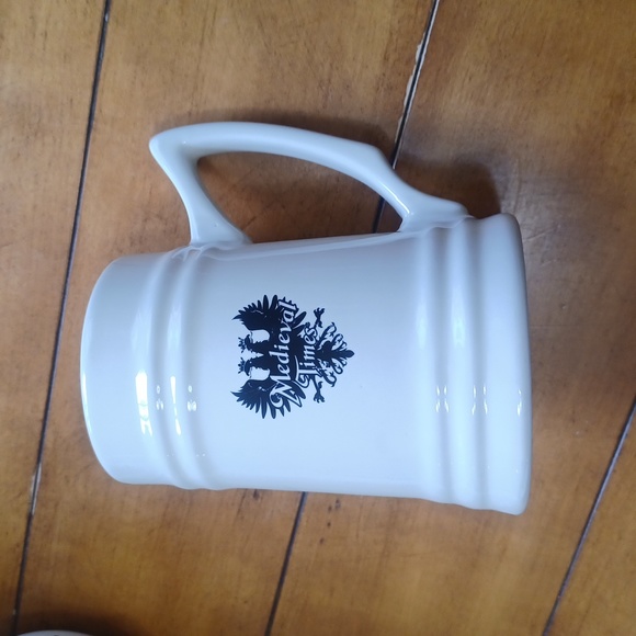 M Ware Medieval Times ceramic beer stein beer mug - Picture 1 of 3